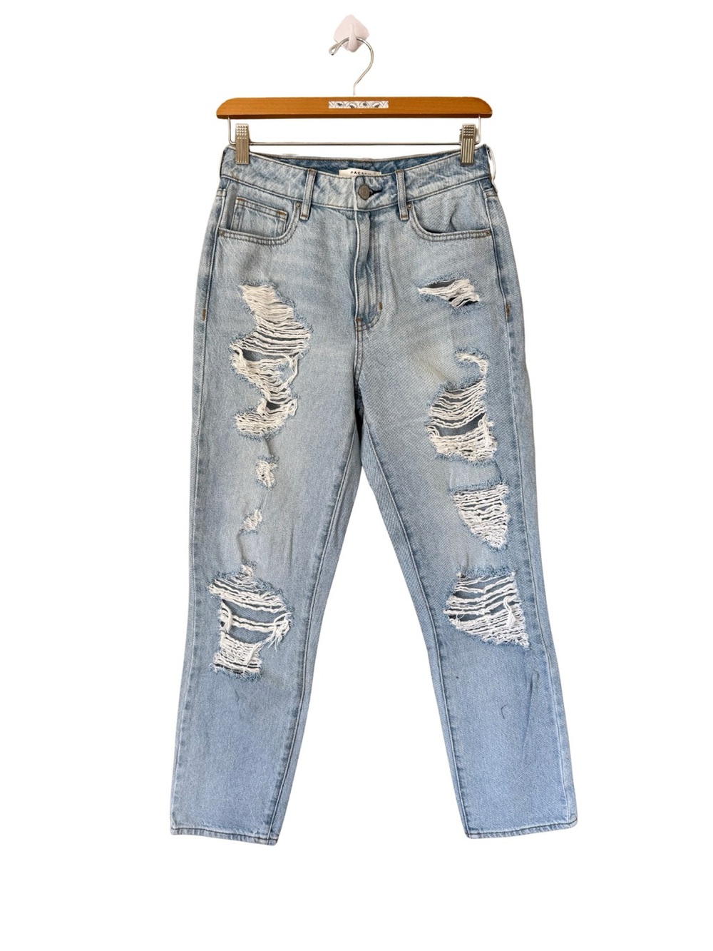 PacSun - High Rise Distressed Mom Jeans Size 26